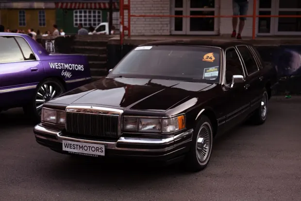 Казино Нептун Плей Android/iOS приложение